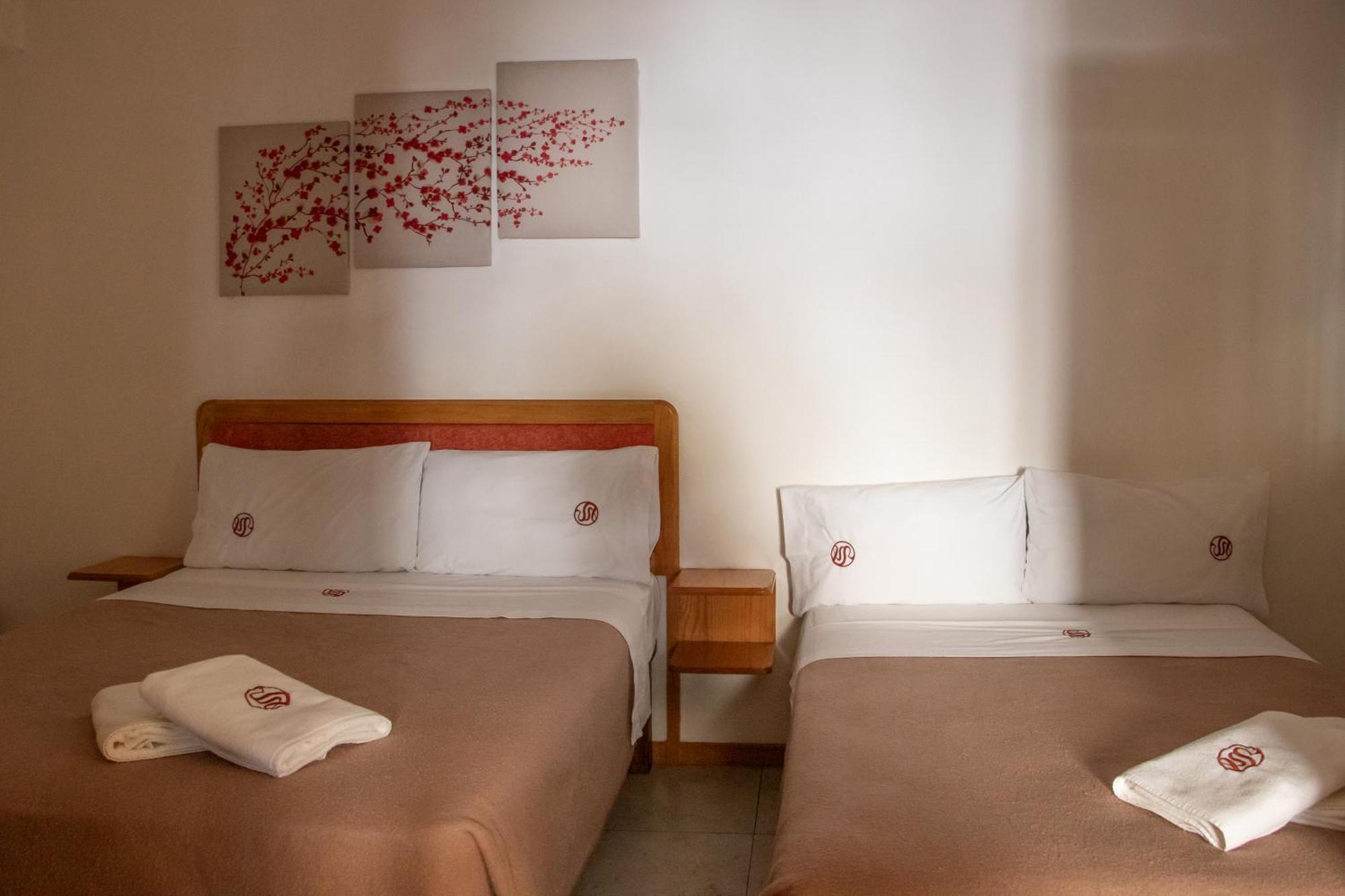 Suites Sevilla Puebla Exterior photo
