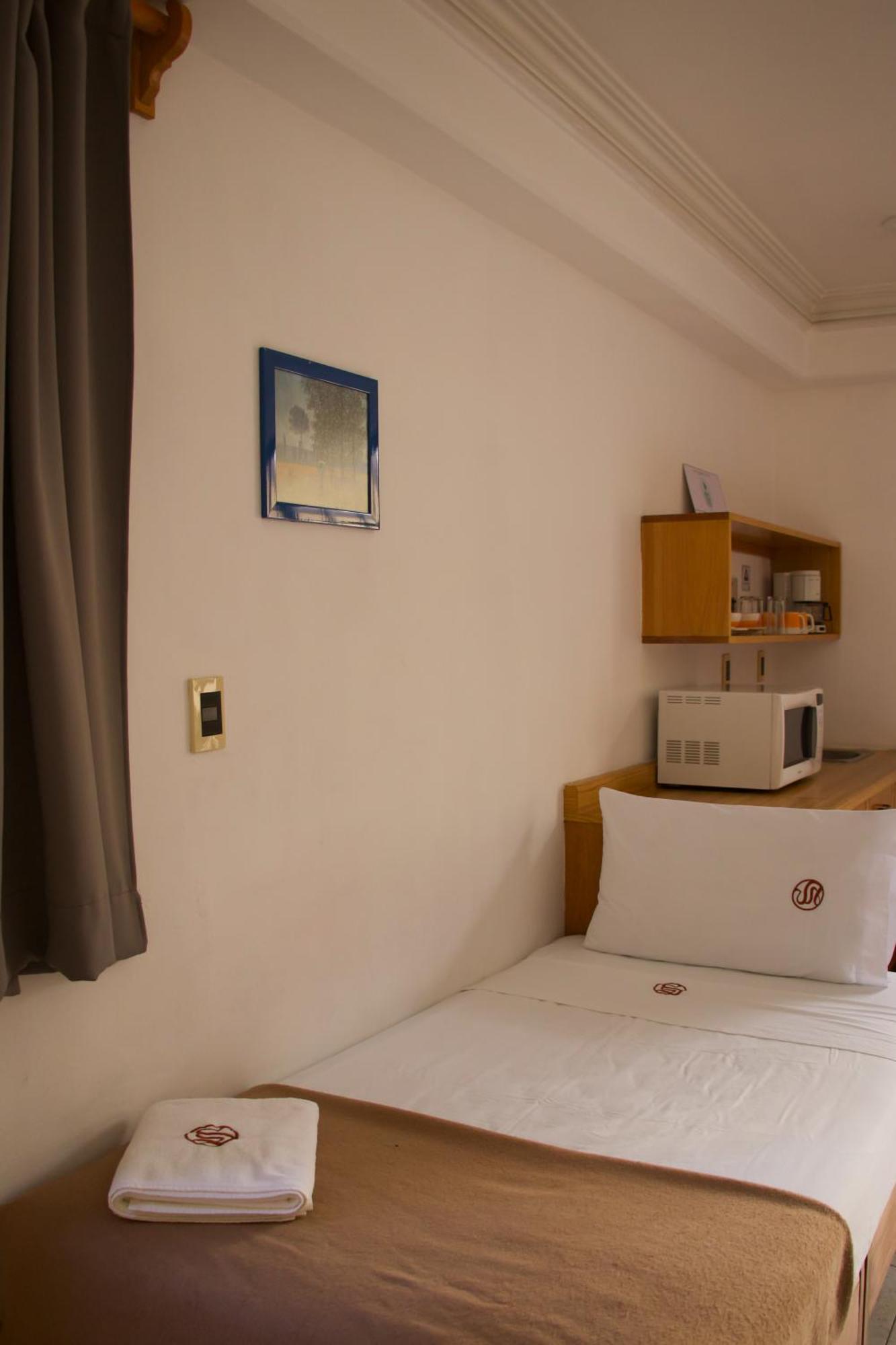 Suites Sevilla Puebla Exterior photo