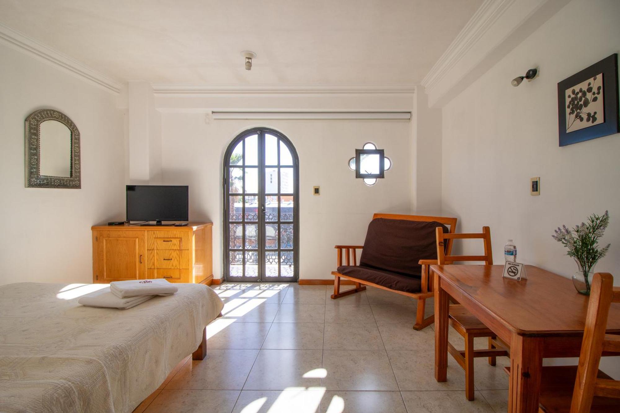 Suites Sevilla Puebla Exterior photo